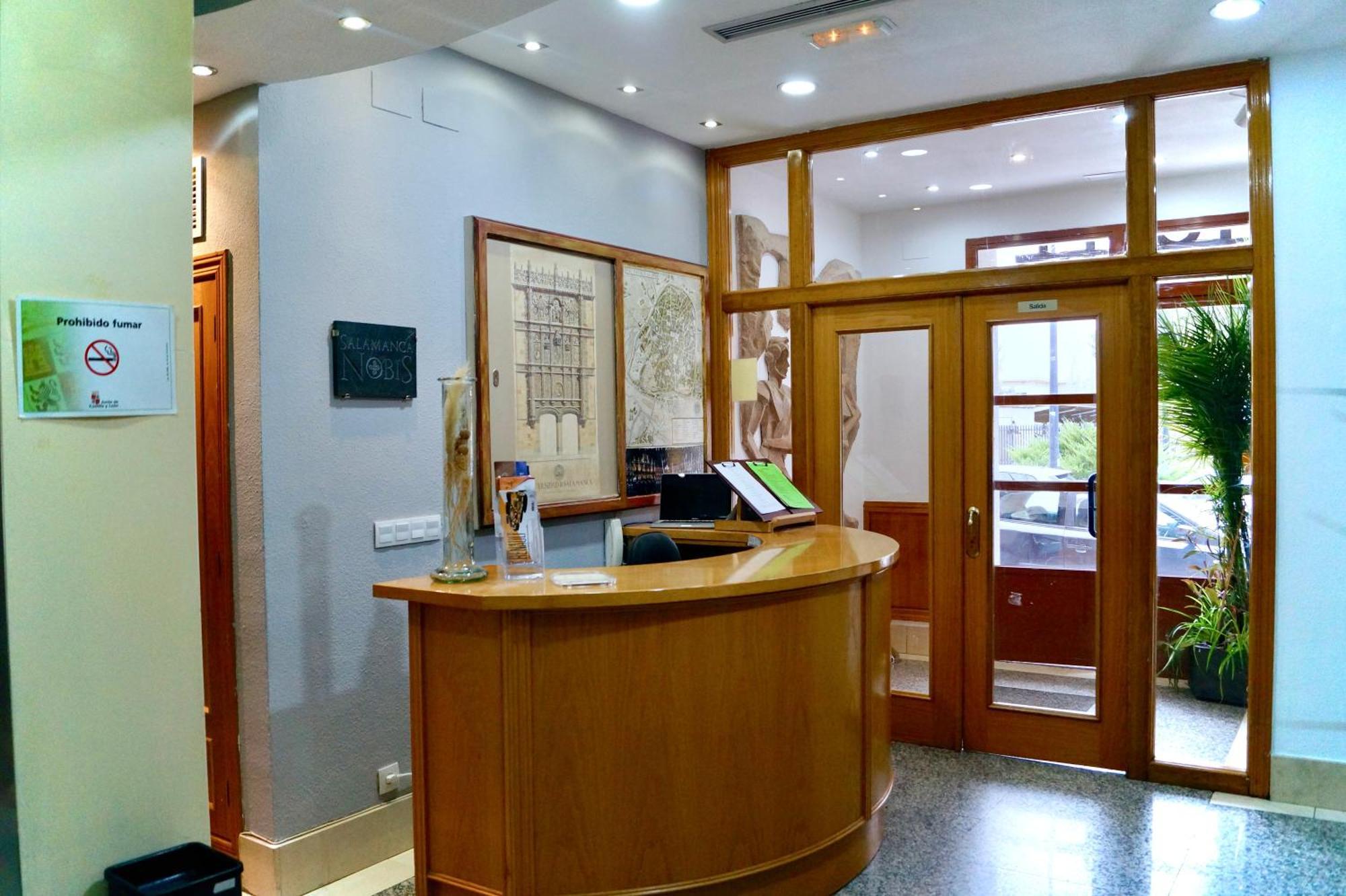 Hotel Nobis Salamanca Kültér fotó